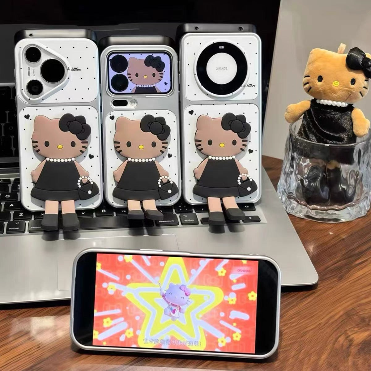 Long-legged Kitty phone case with kickstand
