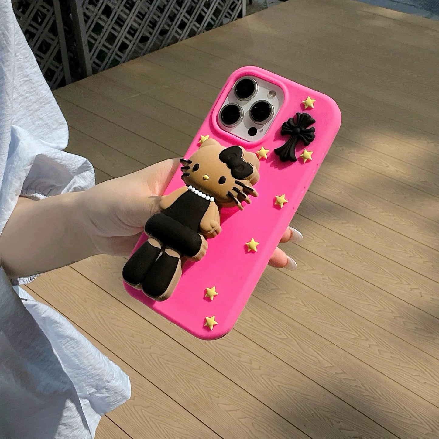 Long-Legged Leopard-Print Hello Kitty Phone Case with Stand