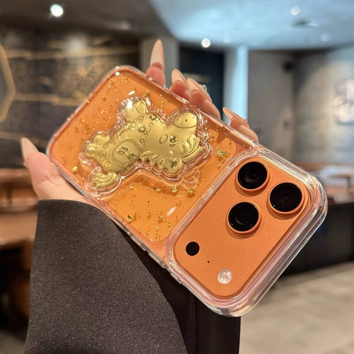 Phone case with the design "Get rich immediately"