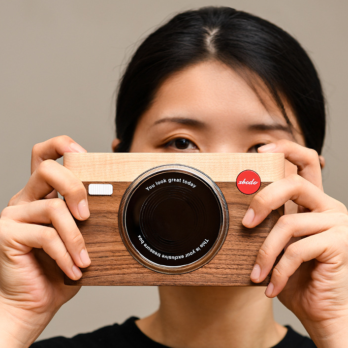 Camera accessories storage box
