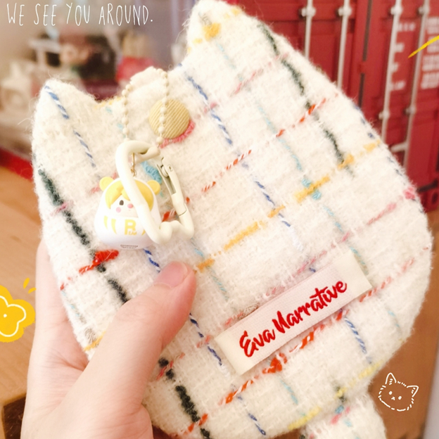 Cat portable lipstick storage bag