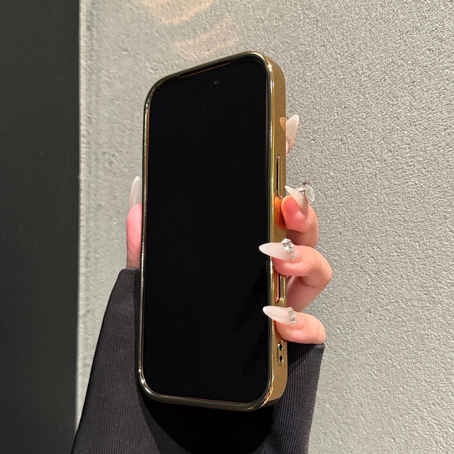 Premium Glitter & Rhinestone Magnetic Charging Phone Case