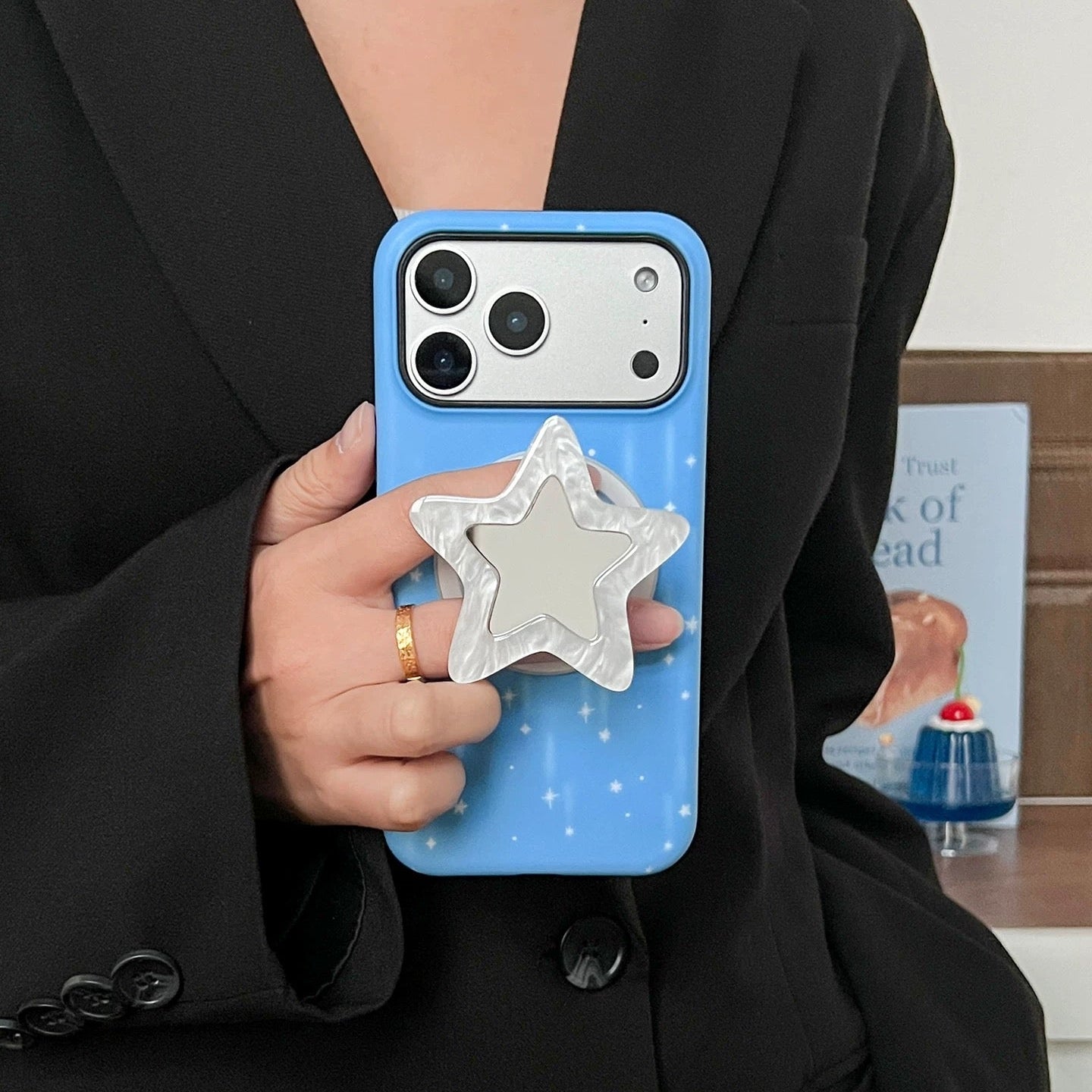 Meteor Shower Magnetic Phone Case Stand