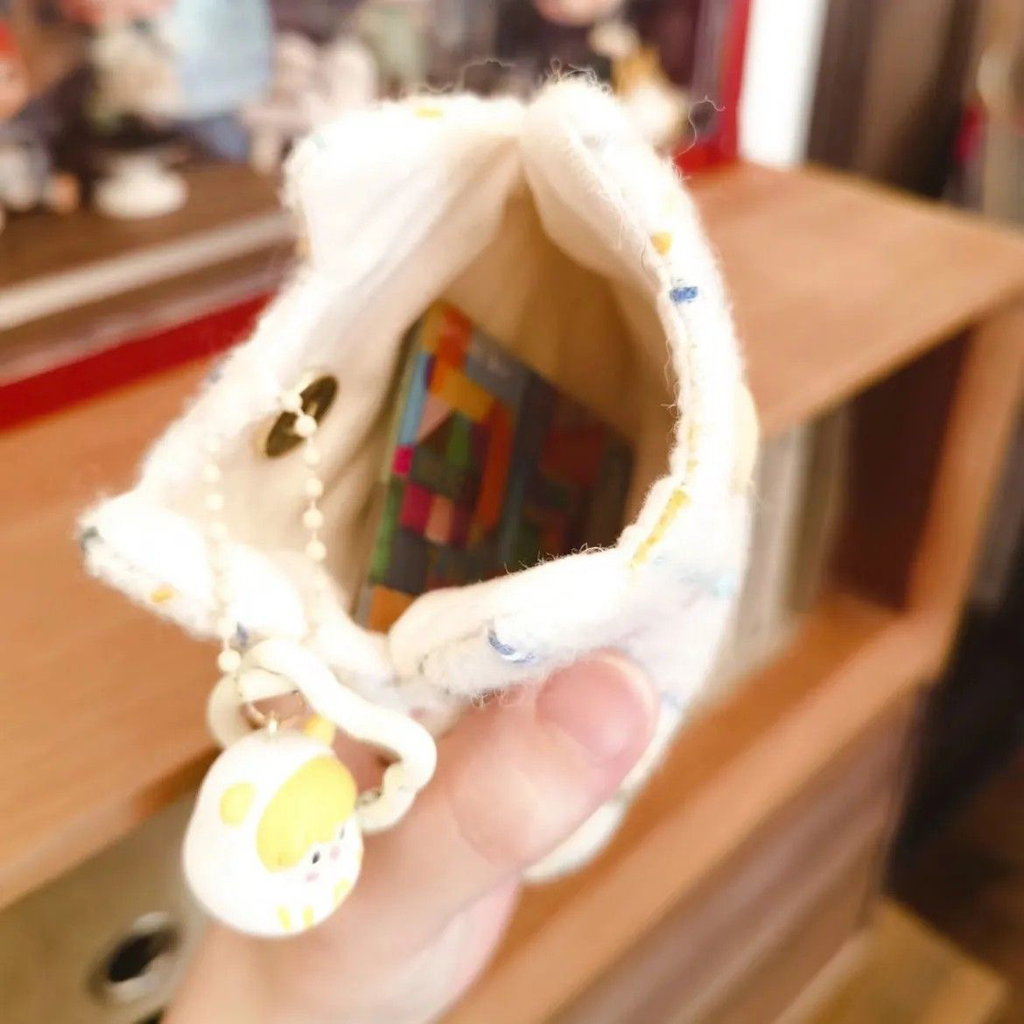 Cat portable lipstick storage bag