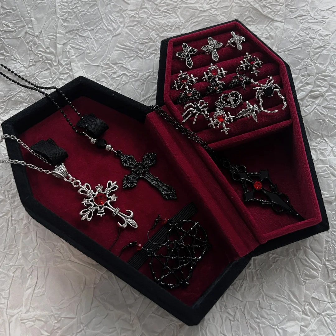 Coffin jewelry box