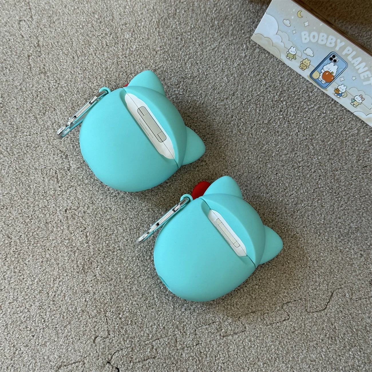 Hello Kitty Earphone Case