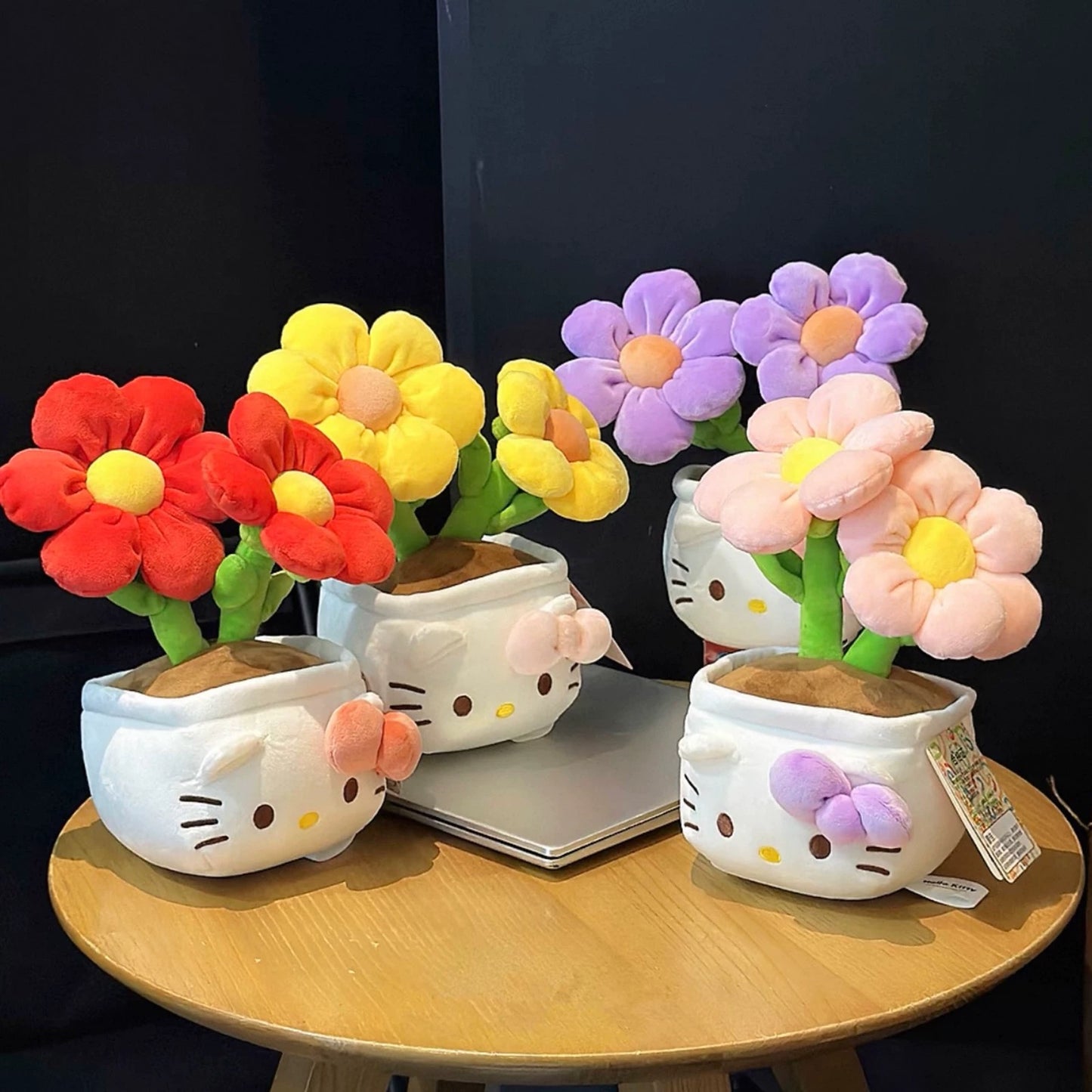 Hello Kitty Plush Bouquet & Potted Doll