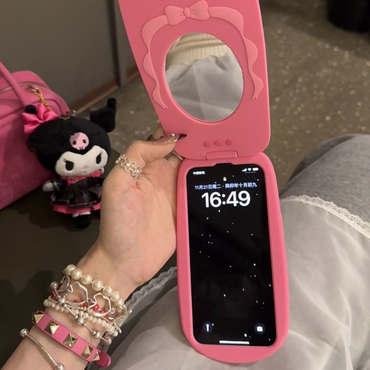 Fashionable flip cover iPhone case with mirror