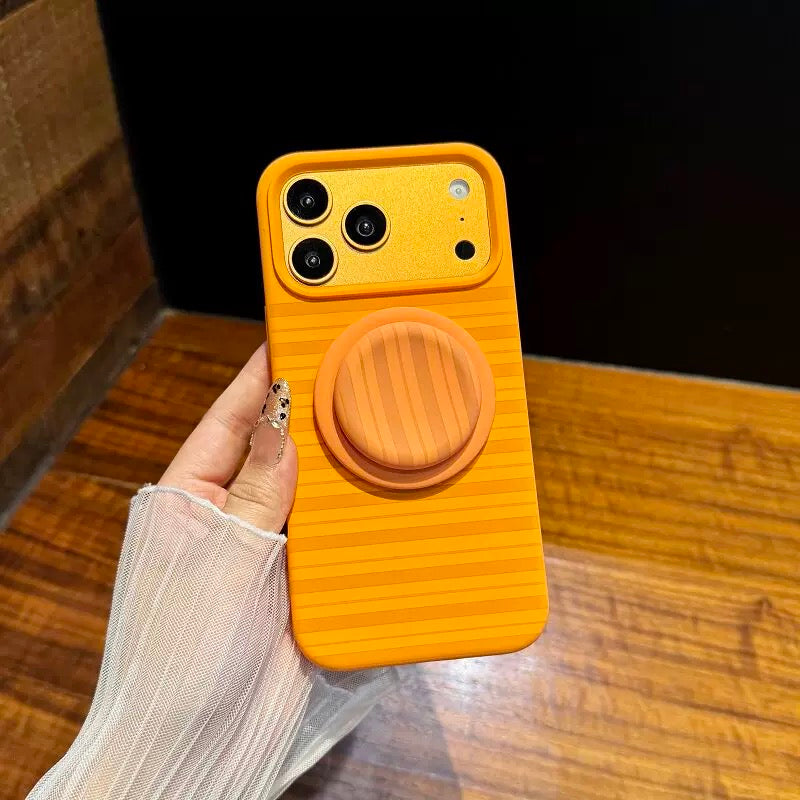 Striped magnetic phone case