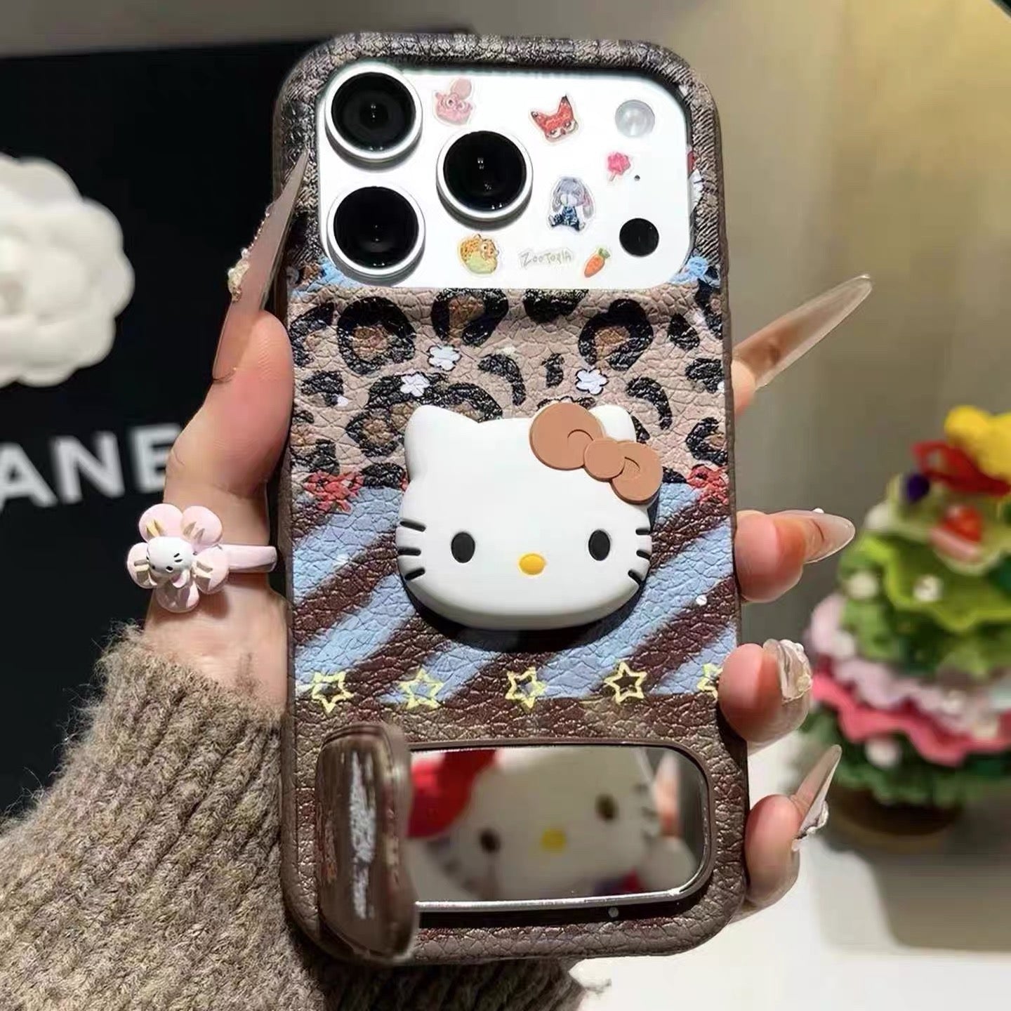 Leopard print Hello Kitty phone case