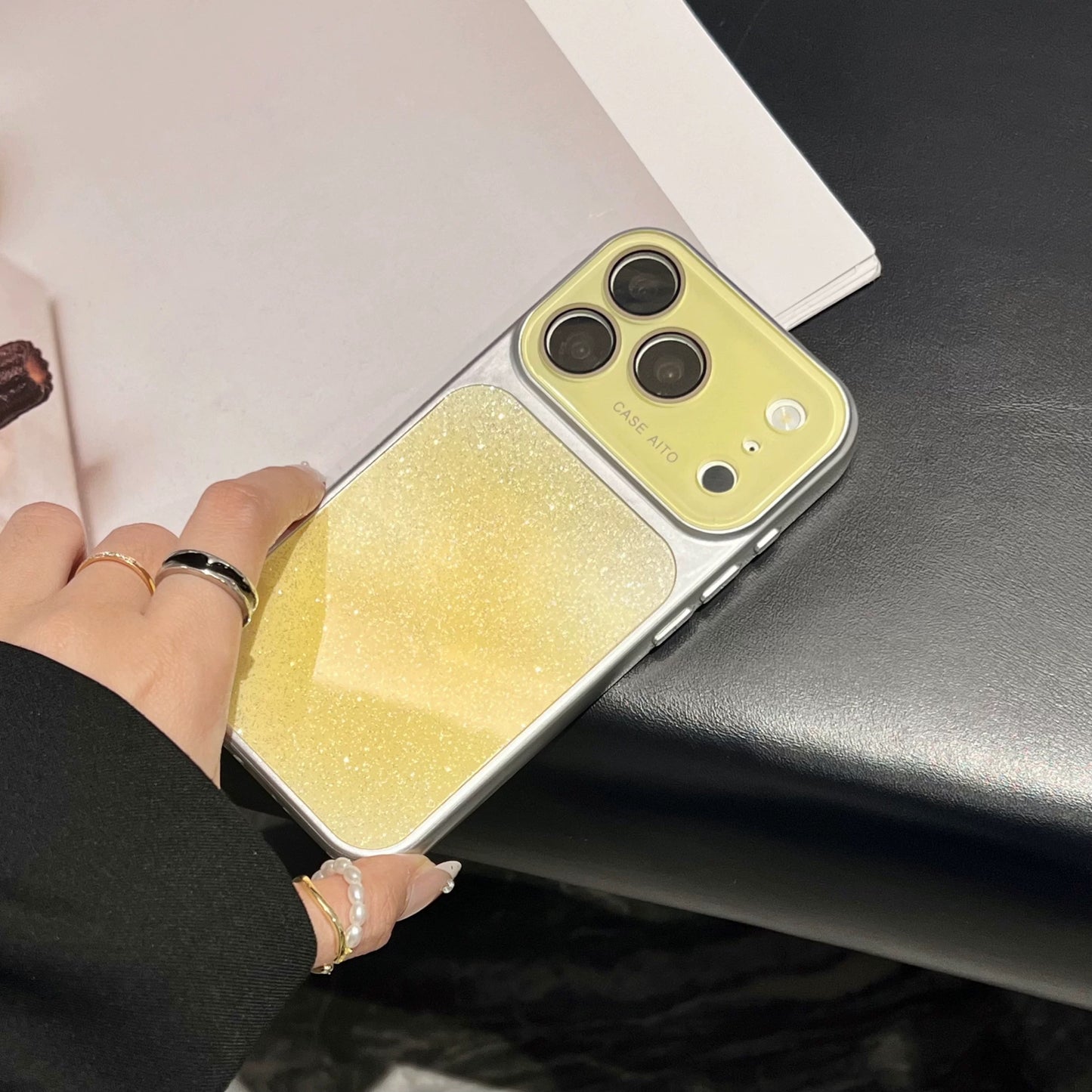 Premium glitter phone case