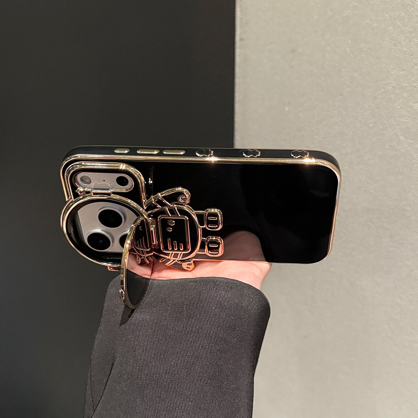 Astronaut Invisible Kickstand Phone Case