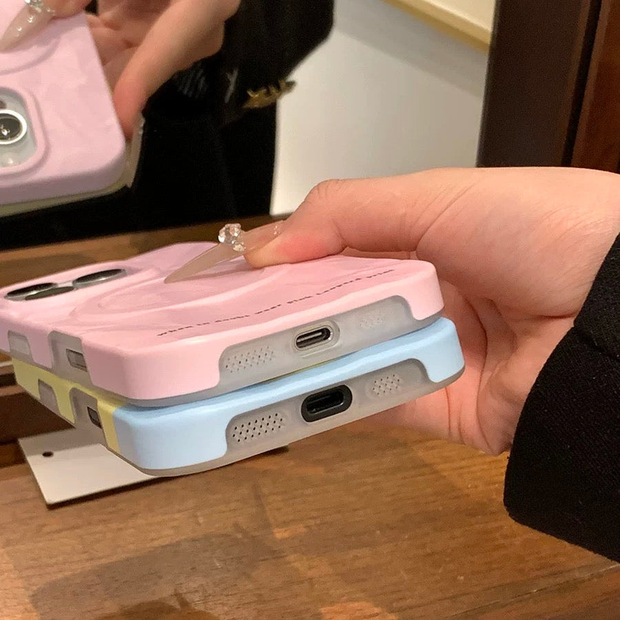 Minimalist Magnetic Phone Case with Stand