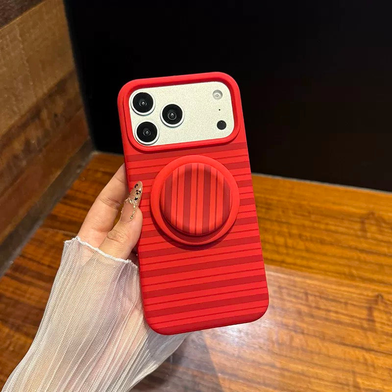 Striped magnetic phone case