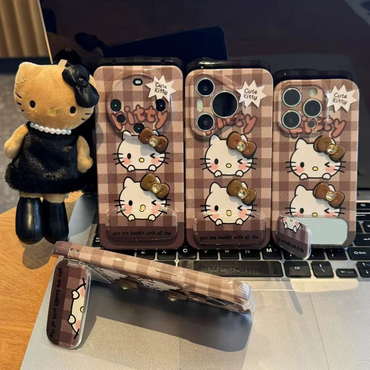 Checkered Kitty Cat Mirror Stand Phone Case