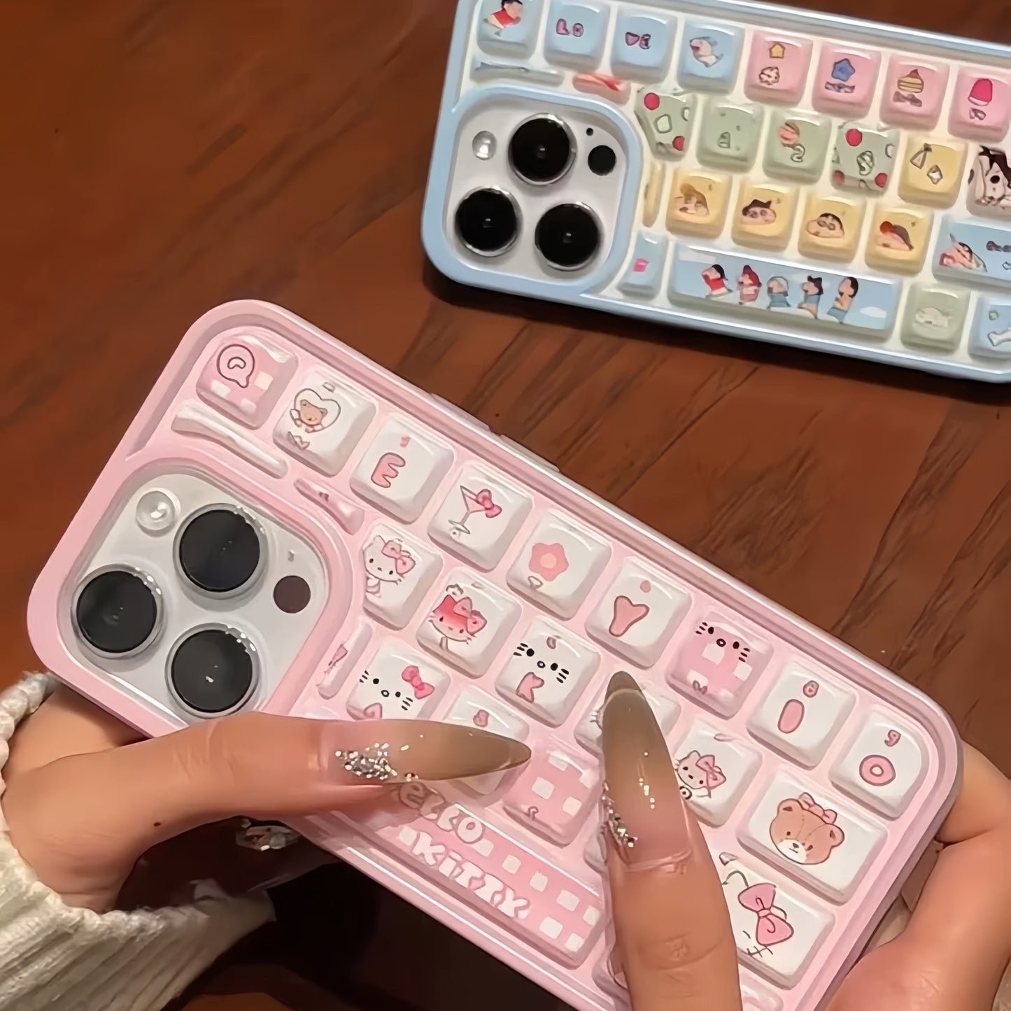 Kitty and Crayon Shin-chan niche keyboard phone case
